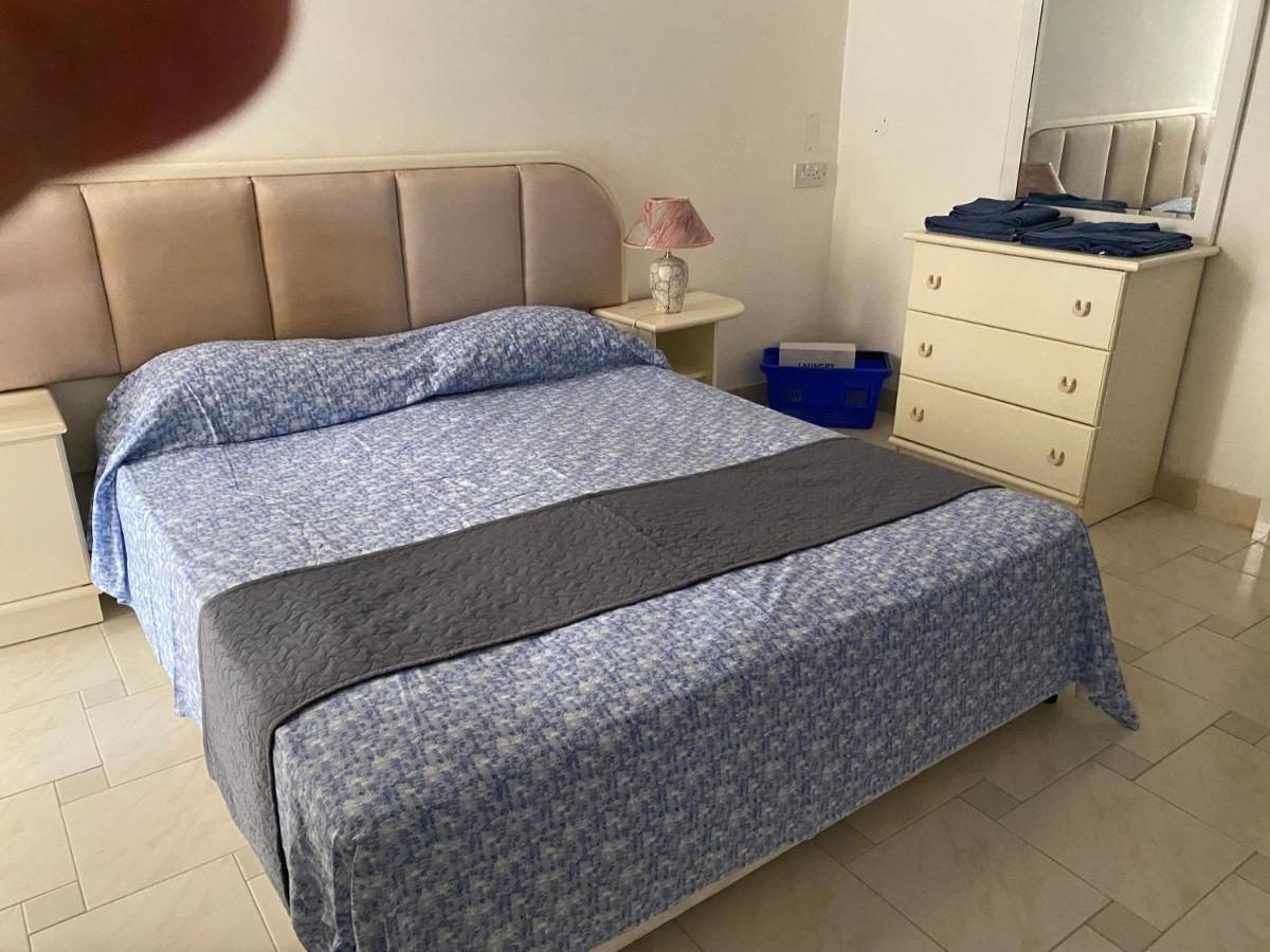 Sea Front Apartment At Mellieha Bay, Malta! المظهر الخارجي الصورة