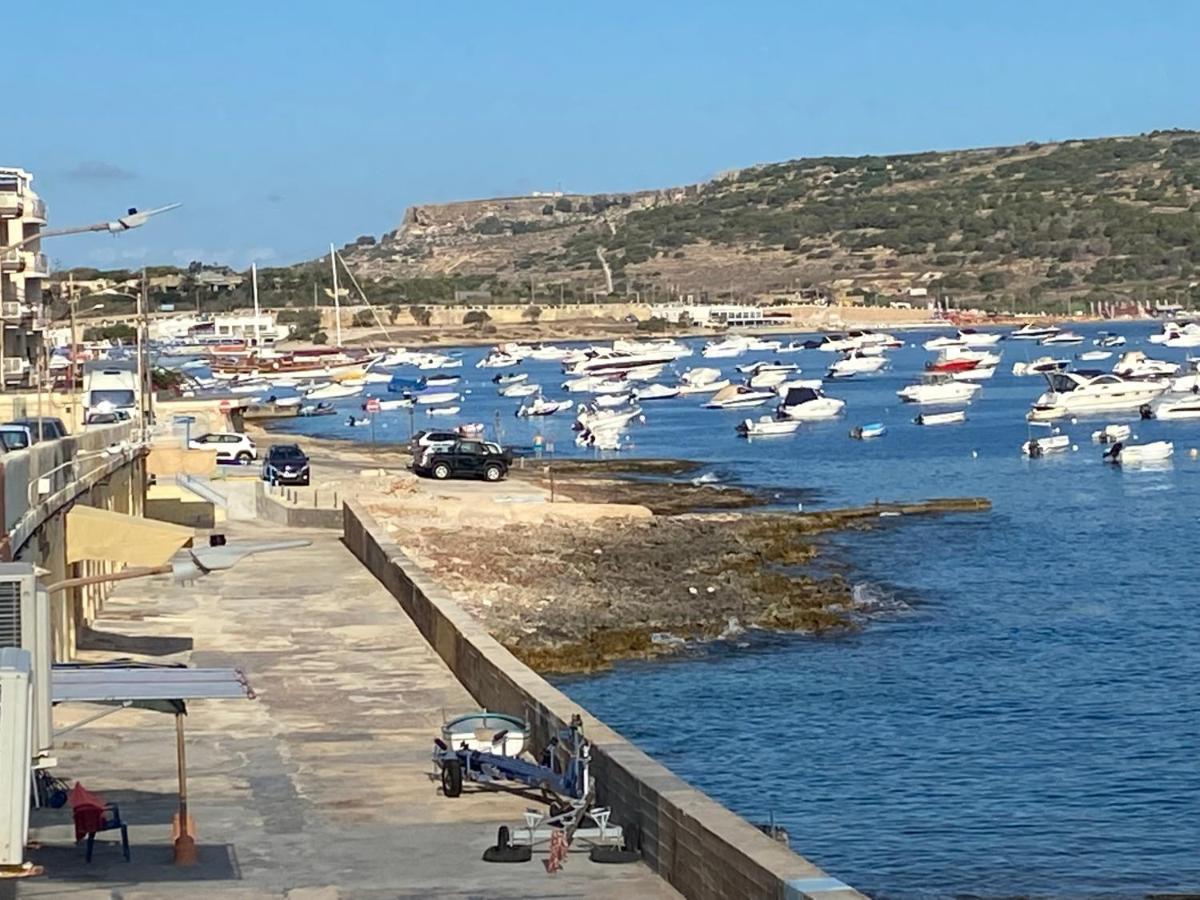 Sea Front Apartment At Mellieha Bay, Malta! المظهر الخارجي الصورة