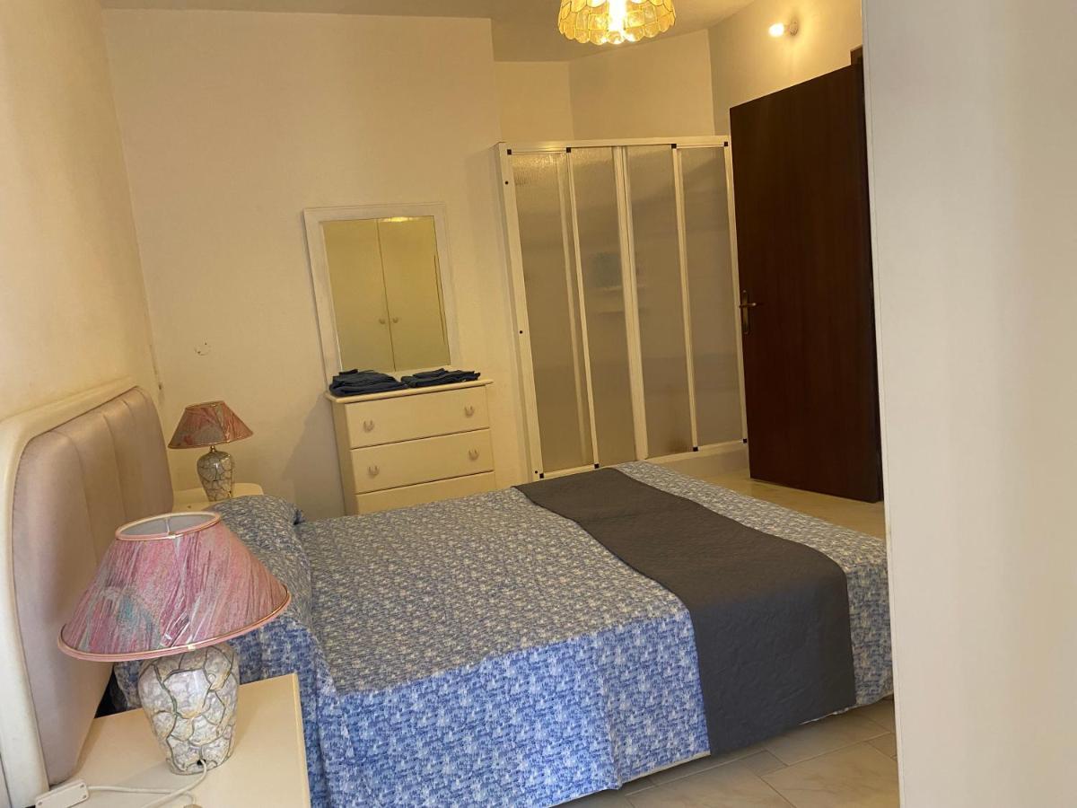 Sea Front Apartment At Mellieha Bay, Malta! المظهر الخارجي الصورة