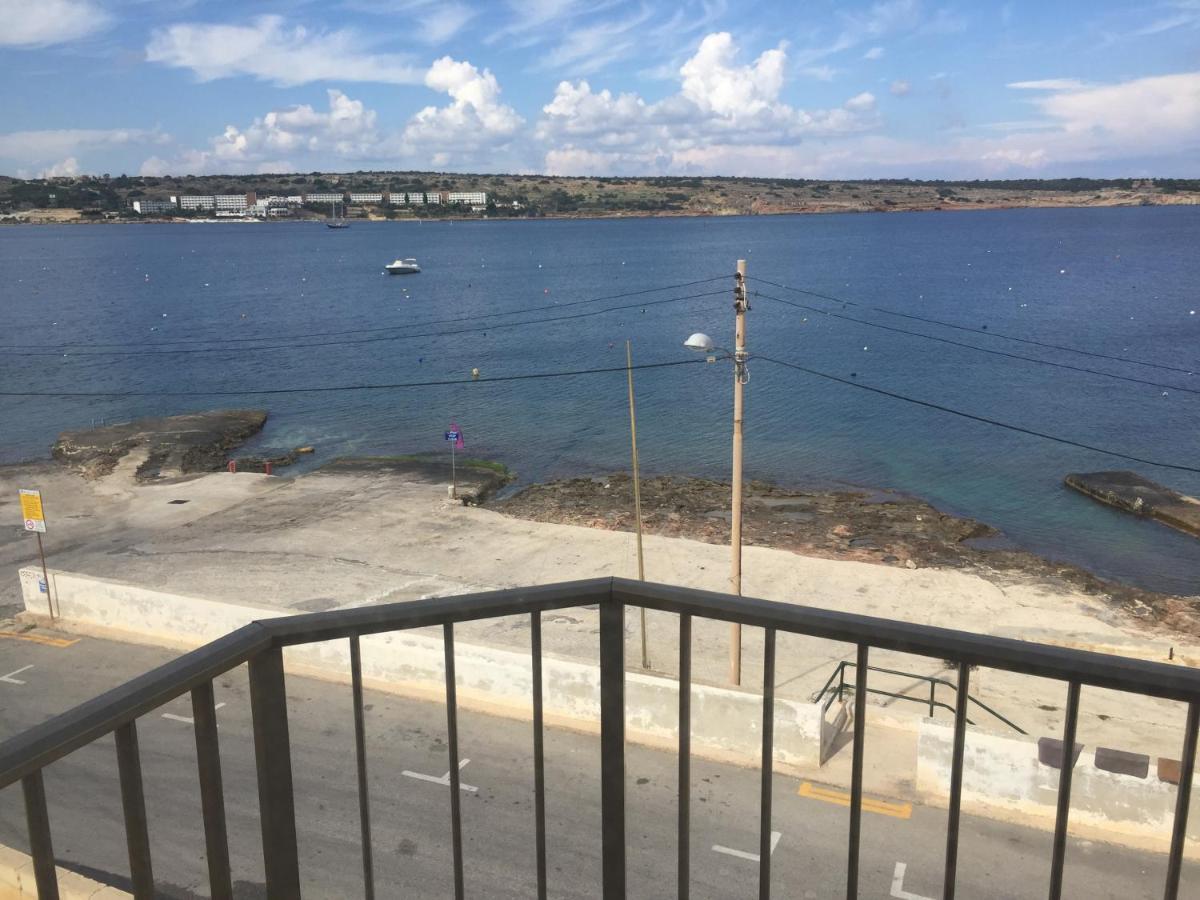 Sea Front Apartment At Mellieha Bay, Malta! المظهر الخارجي الصورة